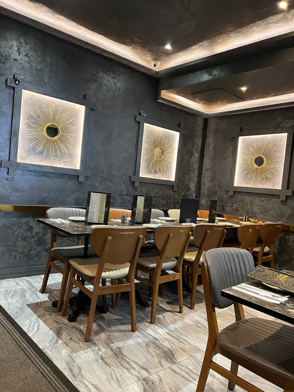 Crystal Restaurant