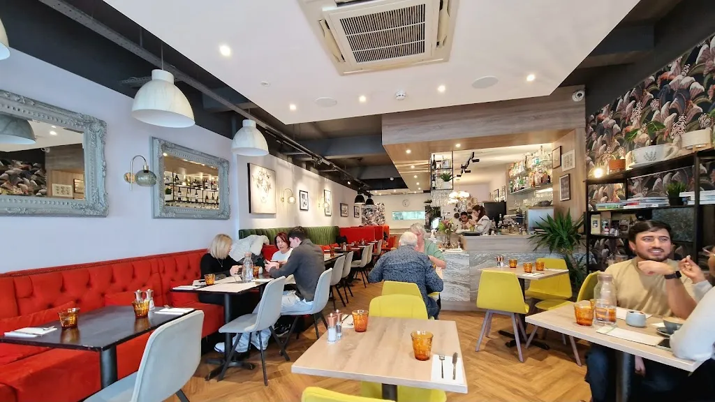 DeRada Brasserie 1 DeRada Brasserie