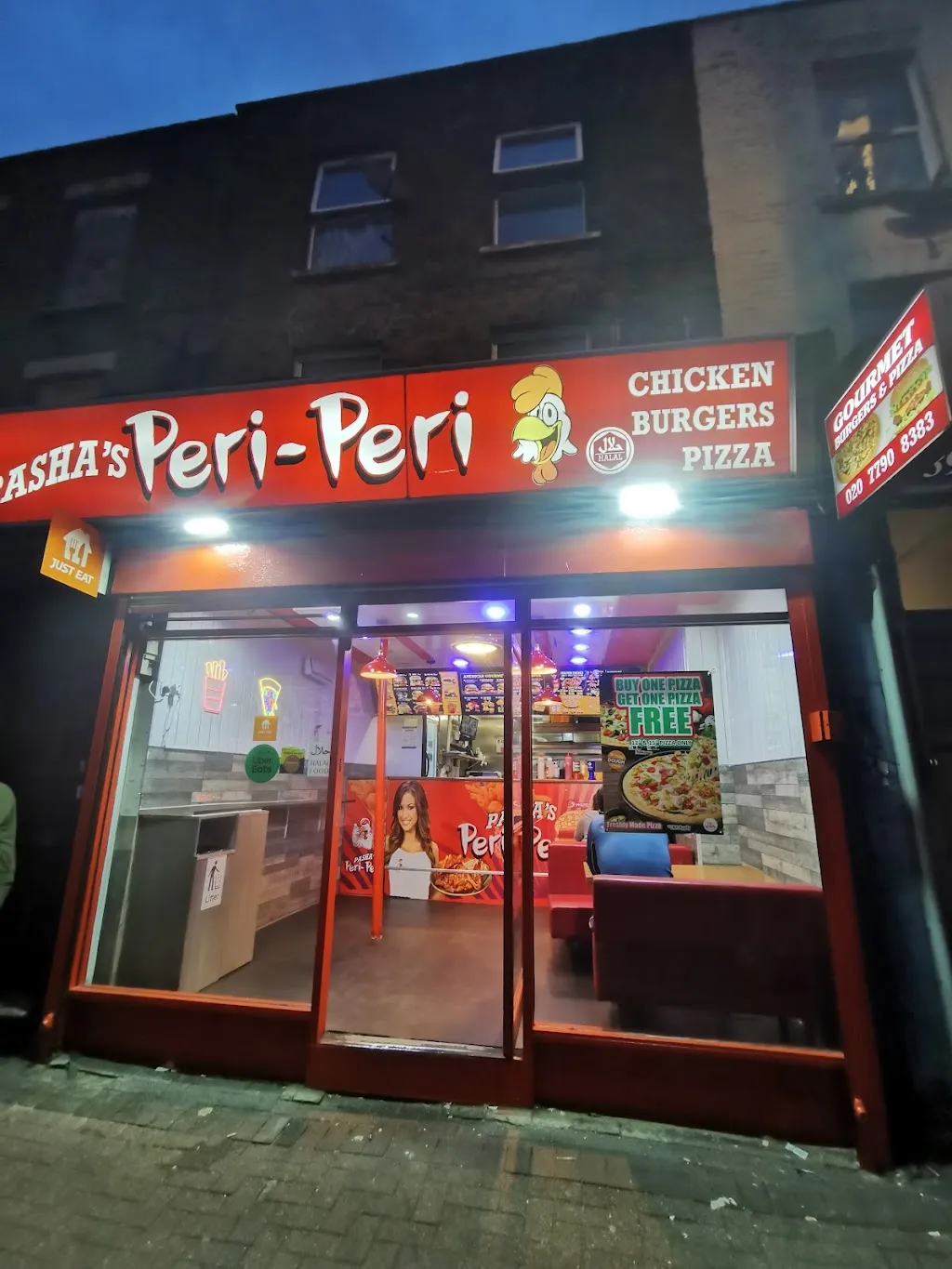 Famous Chicken & Pizza