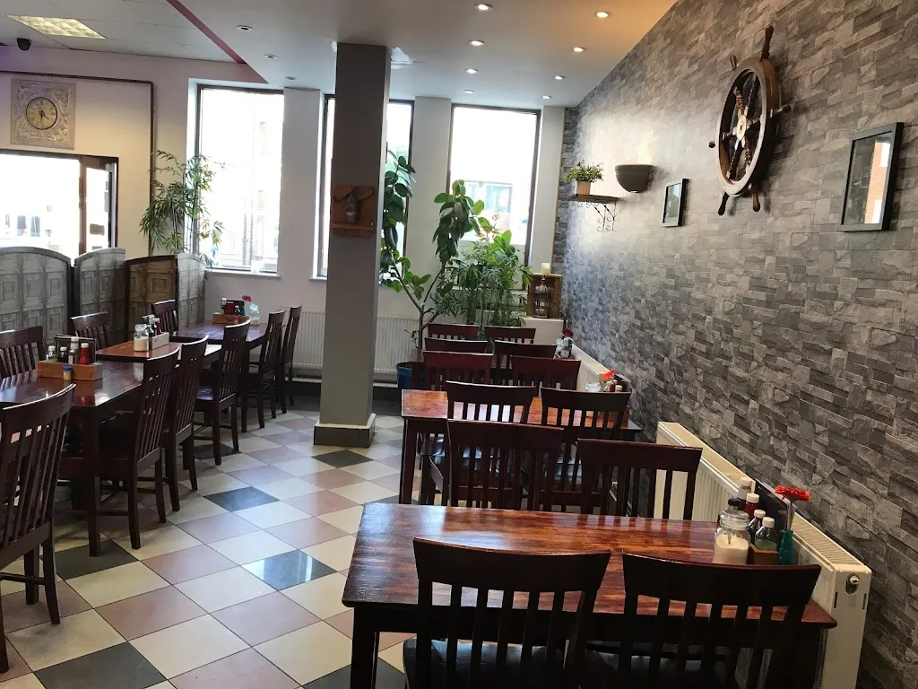 Fish Inn