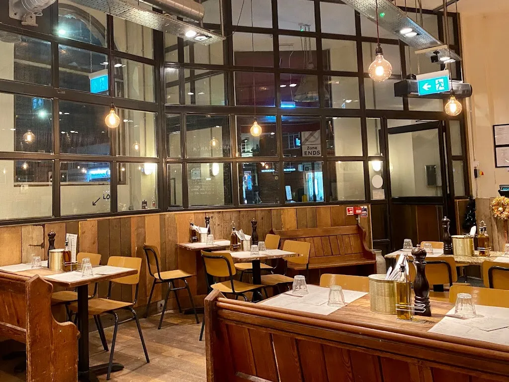 Franco Manca Kilburn