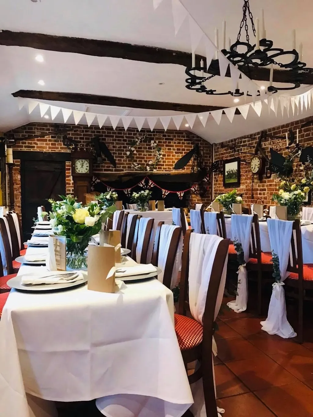 Frogpool Manor Restaurant