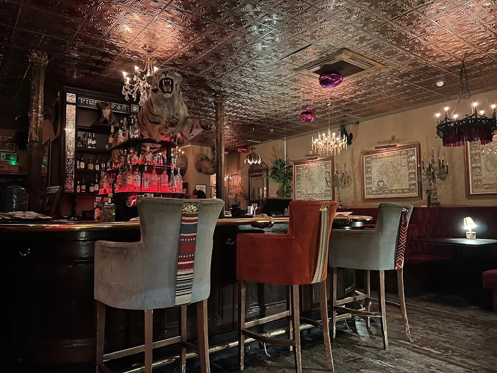 FU:DIZM Tapa Room & Restaurant