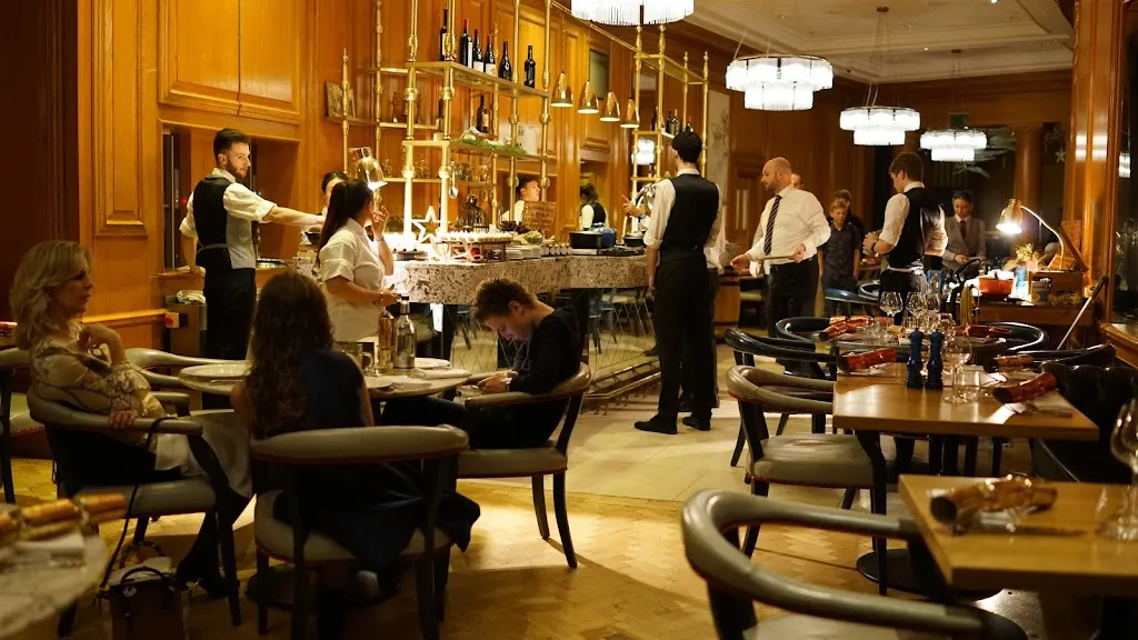 Gillray's Steakhouse & Bar