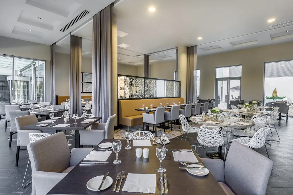 Glass House Restaurant