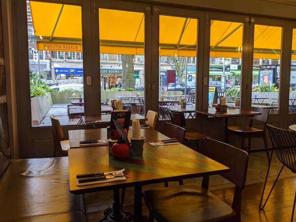 Gourmet Burger Kitchen (GBK)