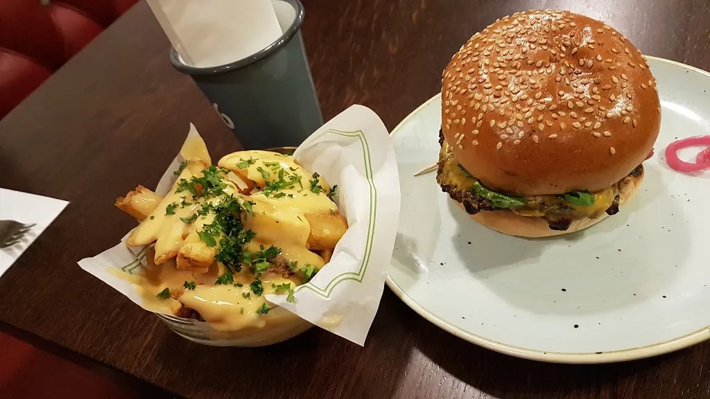 Gourmet Burger Kitchen (GBK)