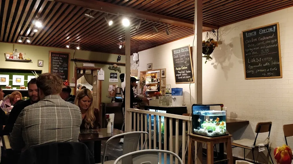 Green Curry Thai Cafe
