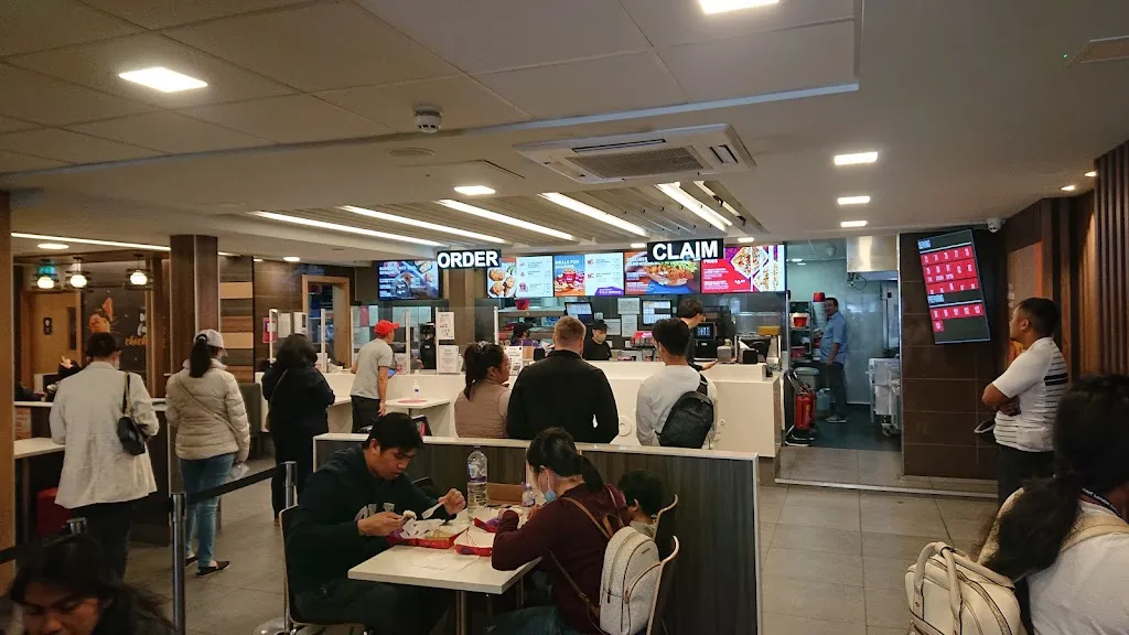 Jollibee Earl's Court