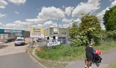 K&M Snack Bar