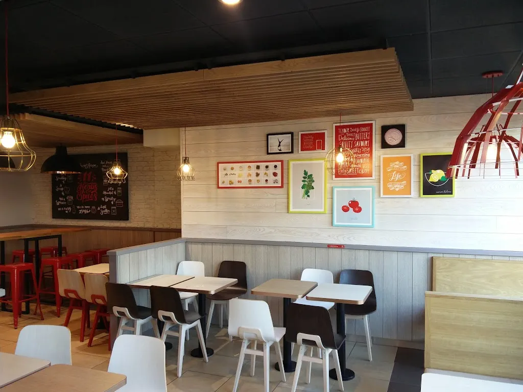 KFC Feltham - Rochester Parade