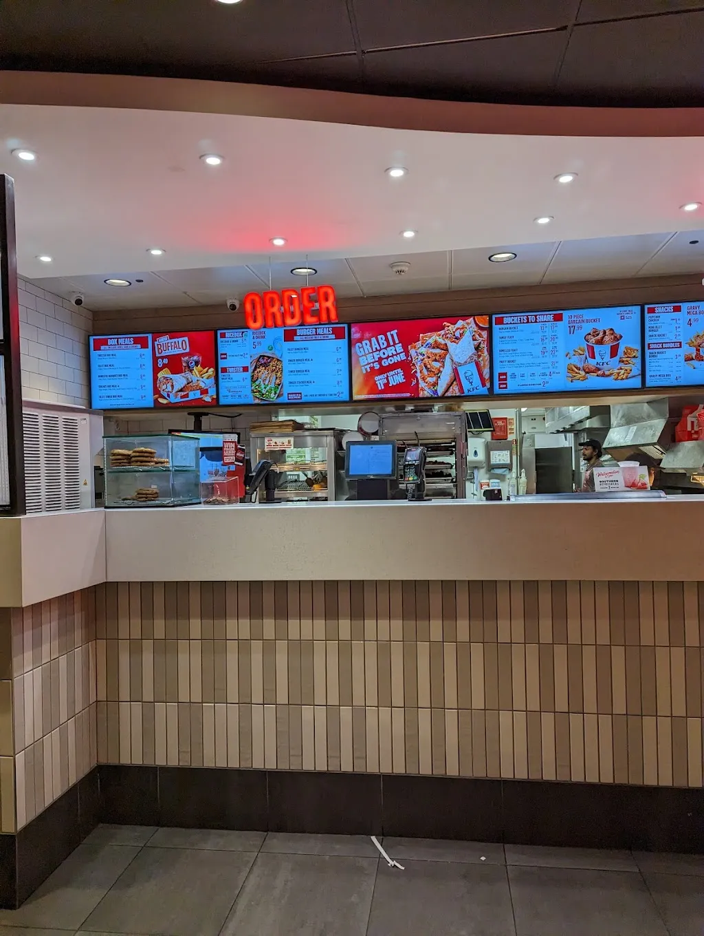 KFC Hackney - Mare Street