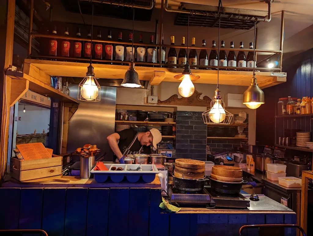 Kiaan's Pan Asian Street Food