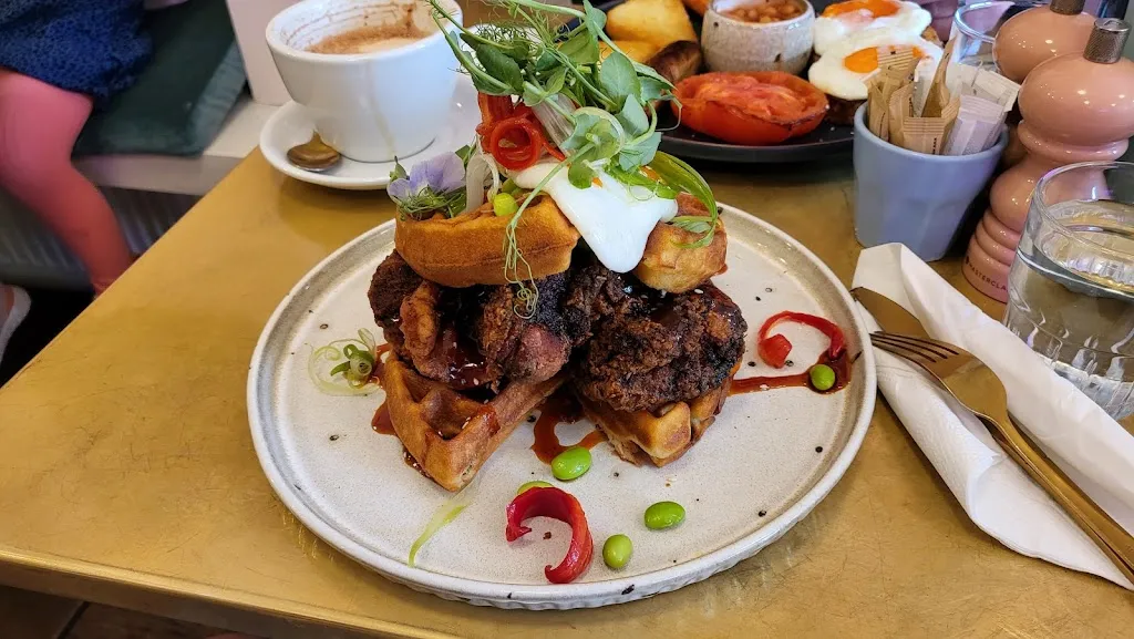 Kiss the Koala 1 Kiss the Koala