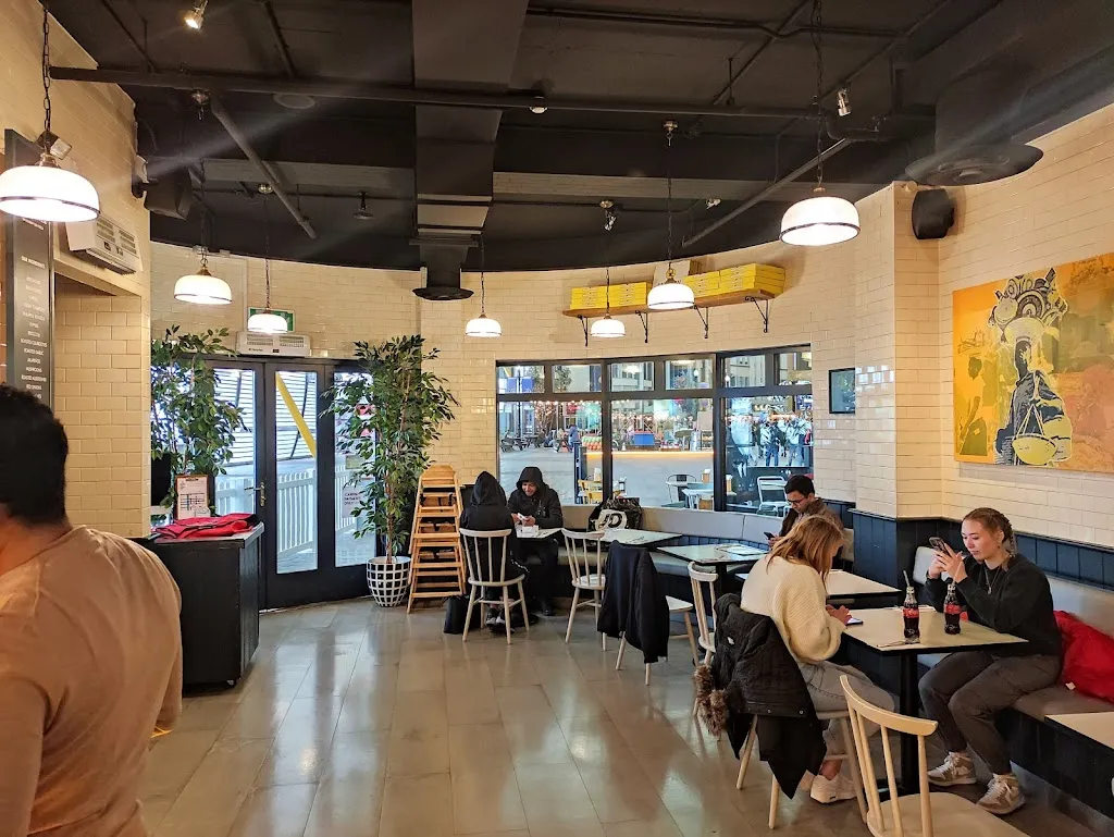 Kitchen Pizzeria