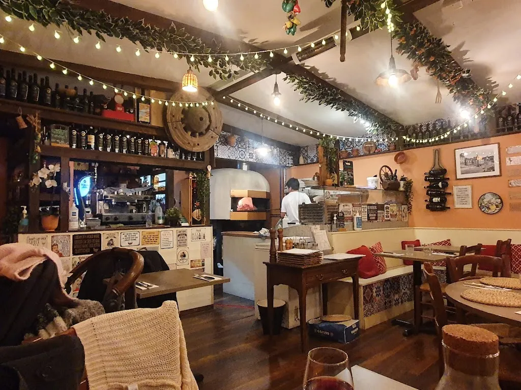 Lamezia Pizza & Fresh Pasta