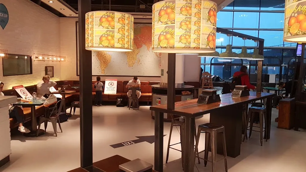 LEON Heathrow T2