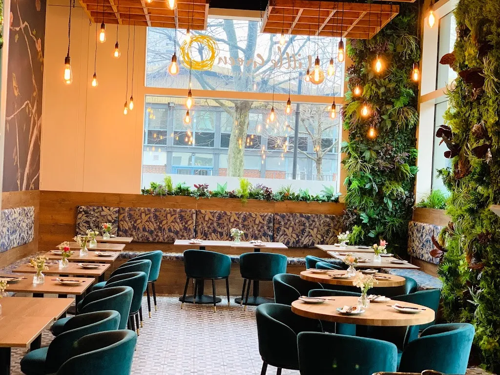Little Green Xi'an & Vietnamese Kitchen