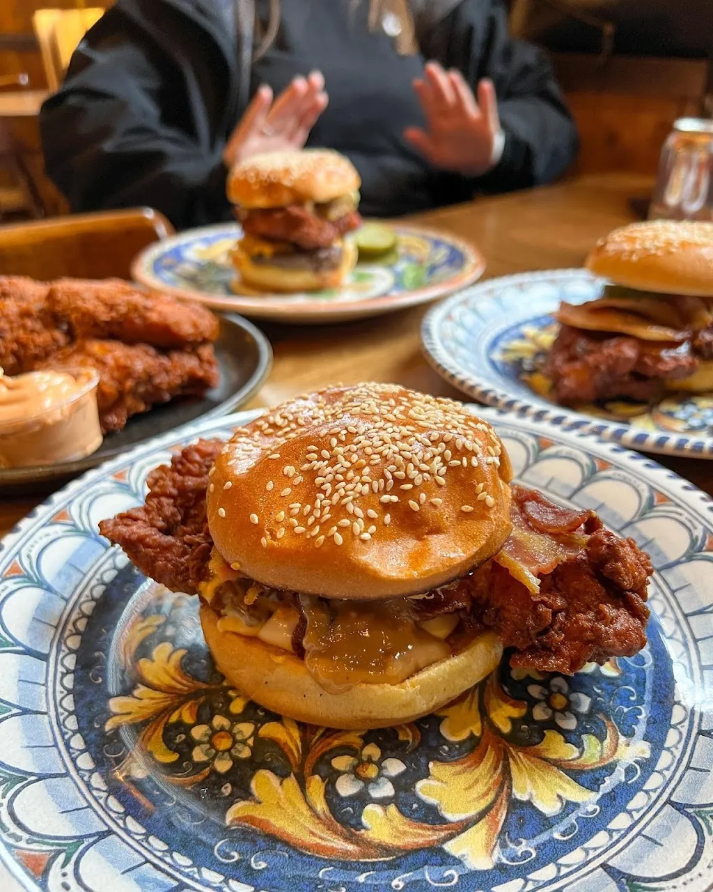 Louie's Hot Chicken