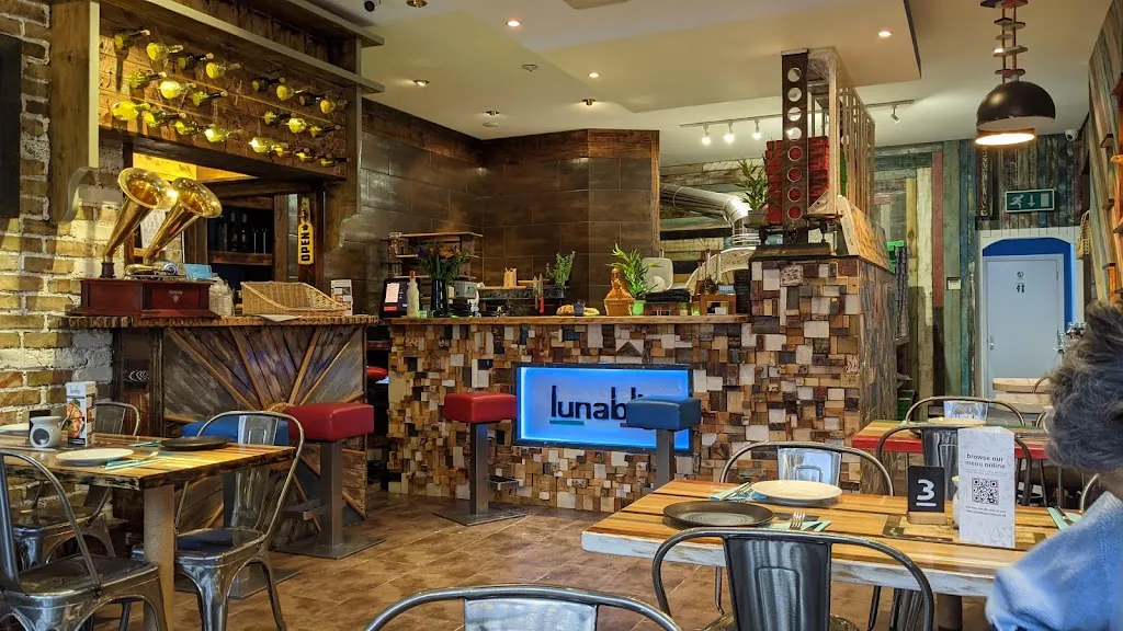 Lunablu Italian Restaurant (Muswell Hill)