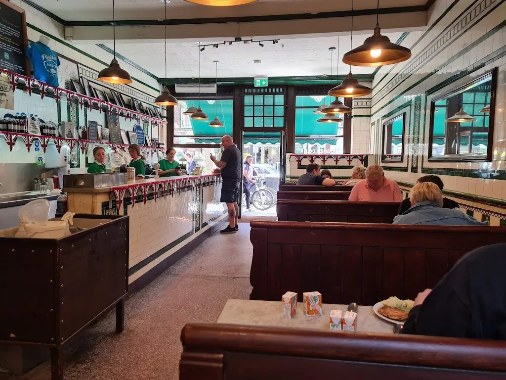 M.Manze Tower Bridge 1 M.Manze Tower Bridge