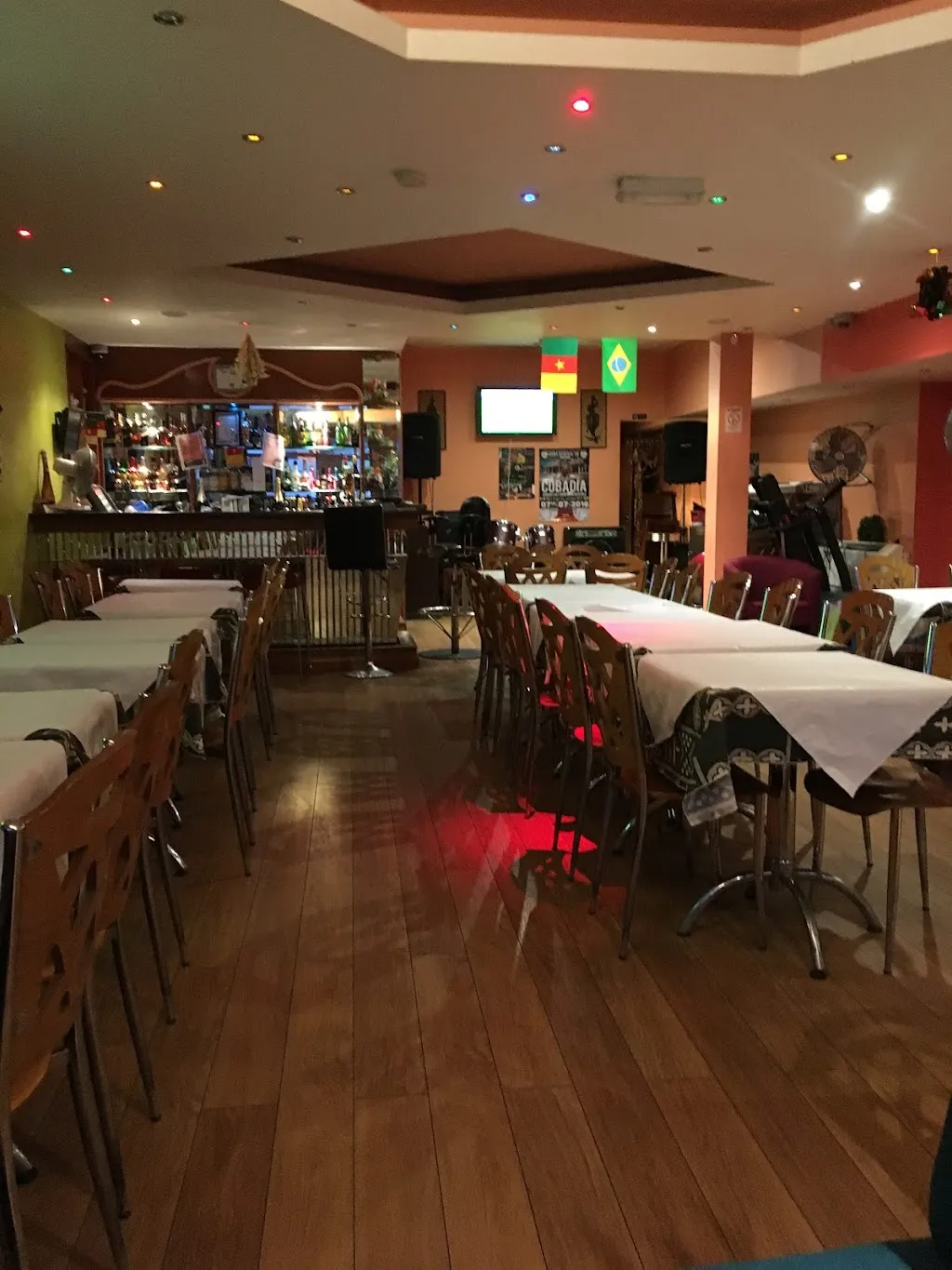 Maestro Bar Restaurant London