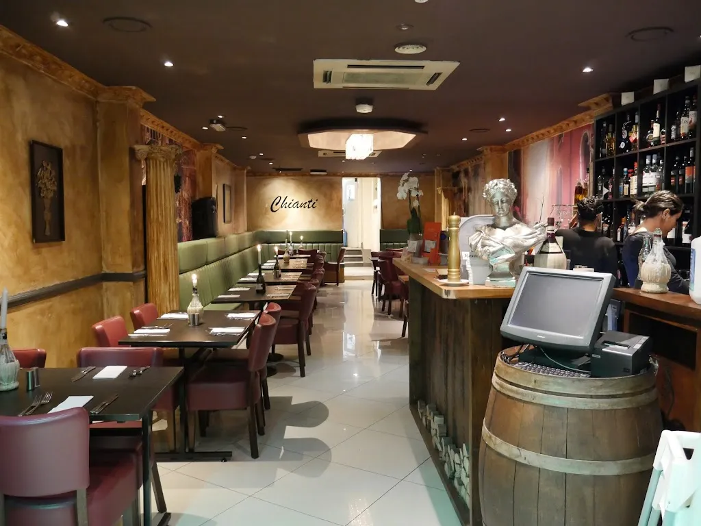 Mandana Italian Restaurant (Ealing)