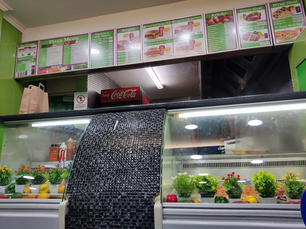 Mazar Pizza & Kebab