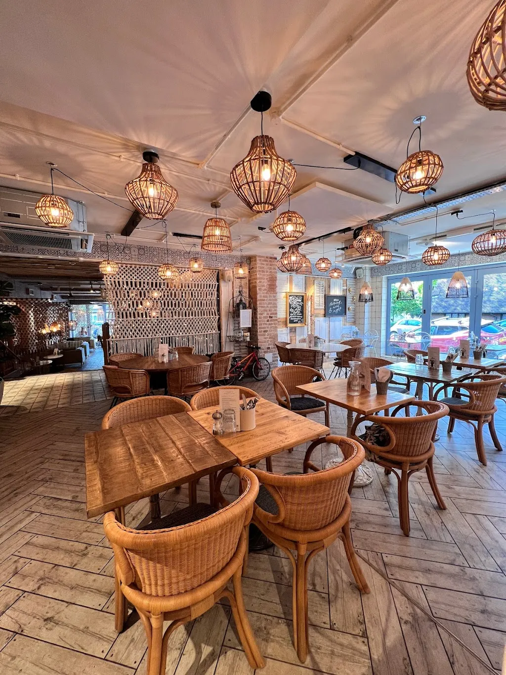Megan's in the Hamlet Restaurant (Dulwich Village)