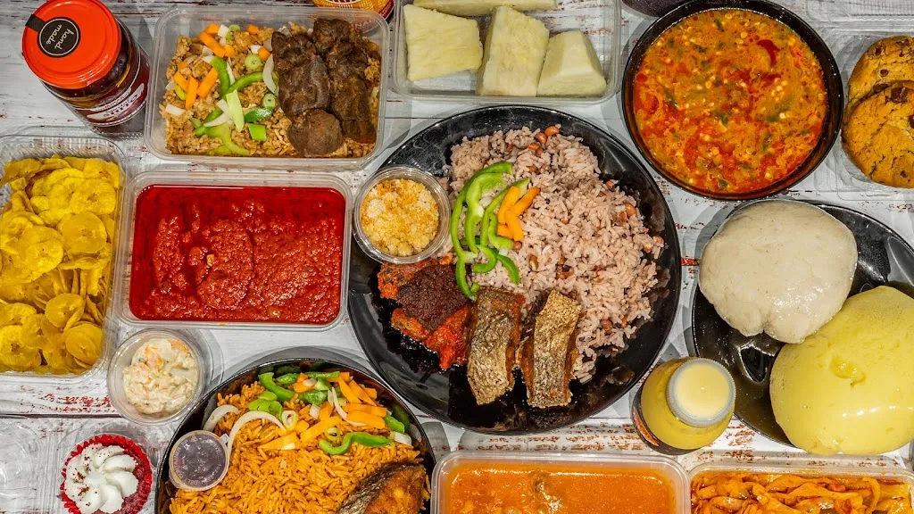 Minas kitchen&grill and catering.