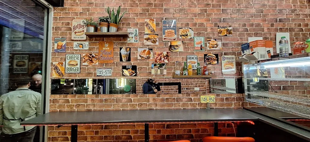 Mo's Eats