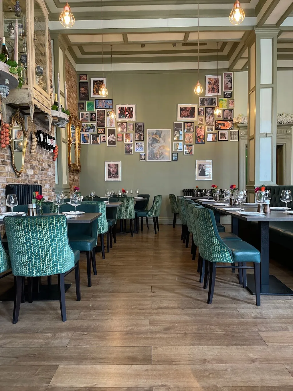 Mo’s restaurant