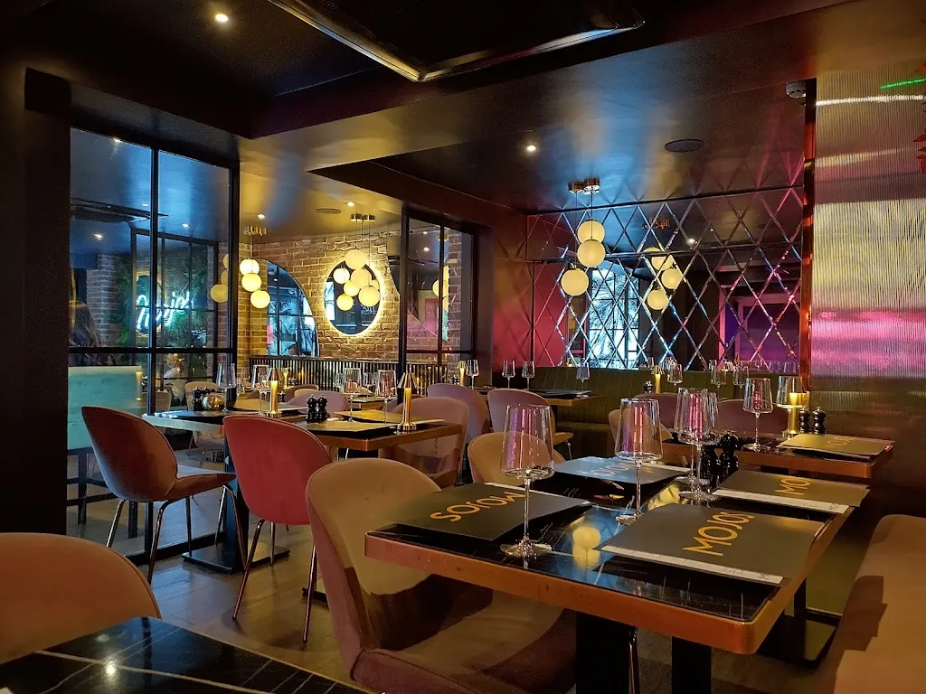 Mojos Brasserie