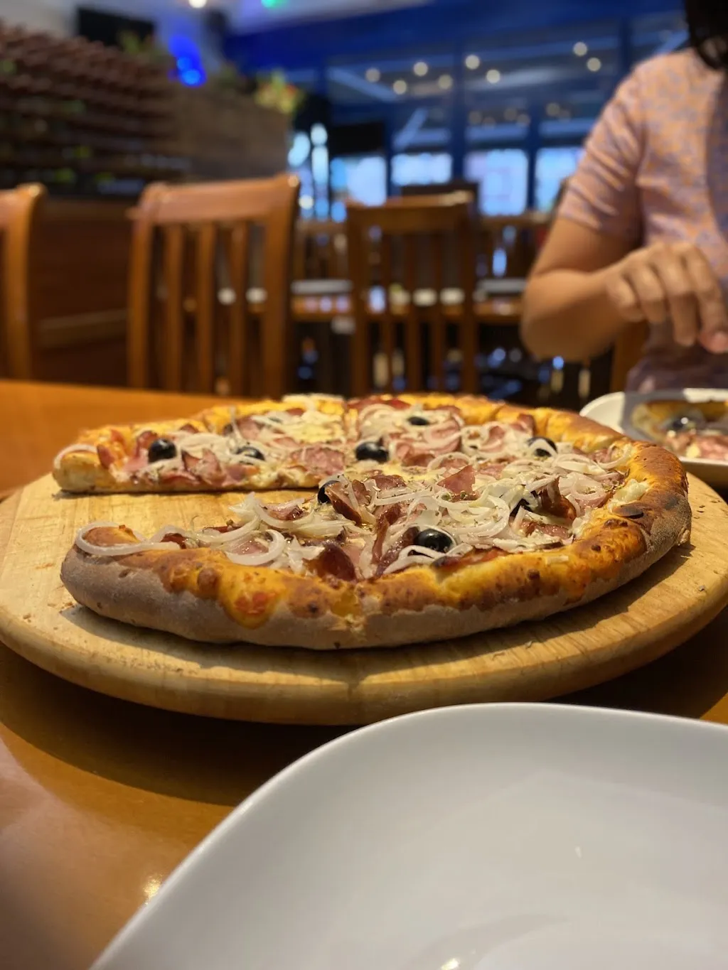 Mum's Pizza & Cuisine