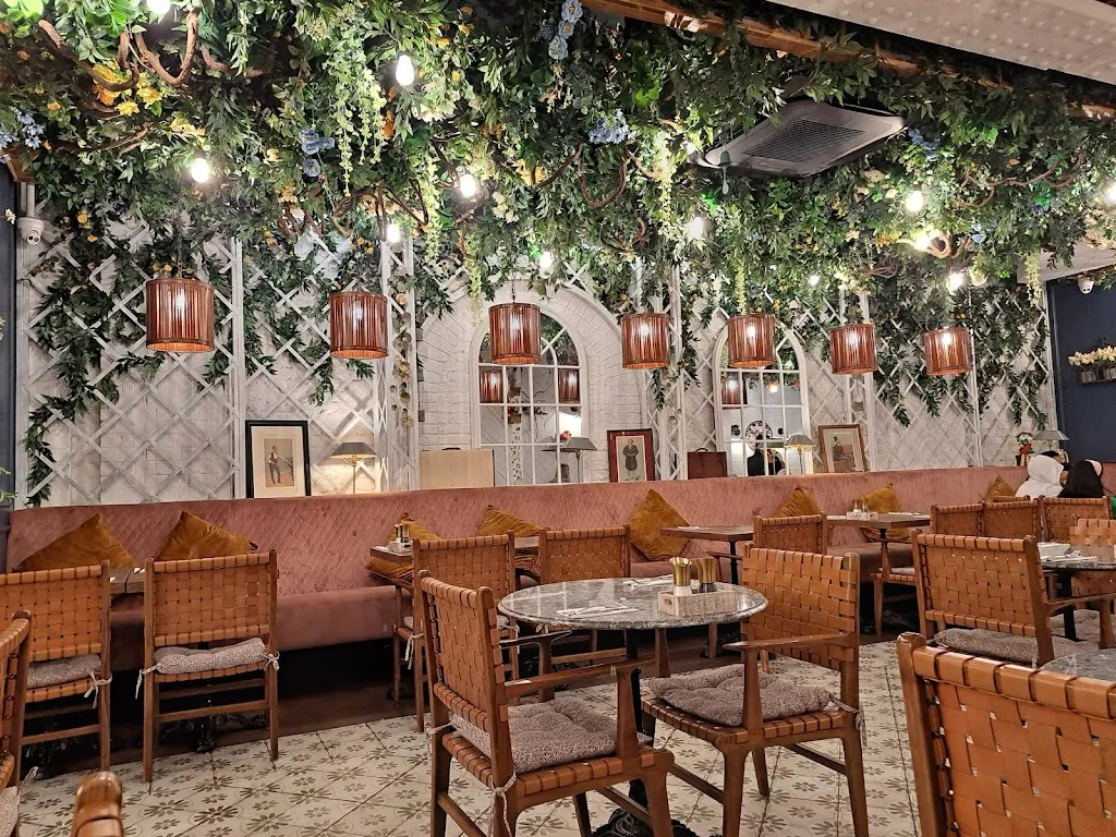 MY&SANNÉ 1 MY&SANNÉ