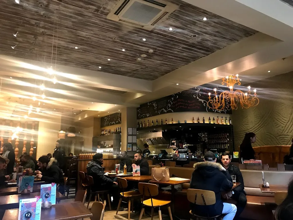 Nando's Croydon - High Street