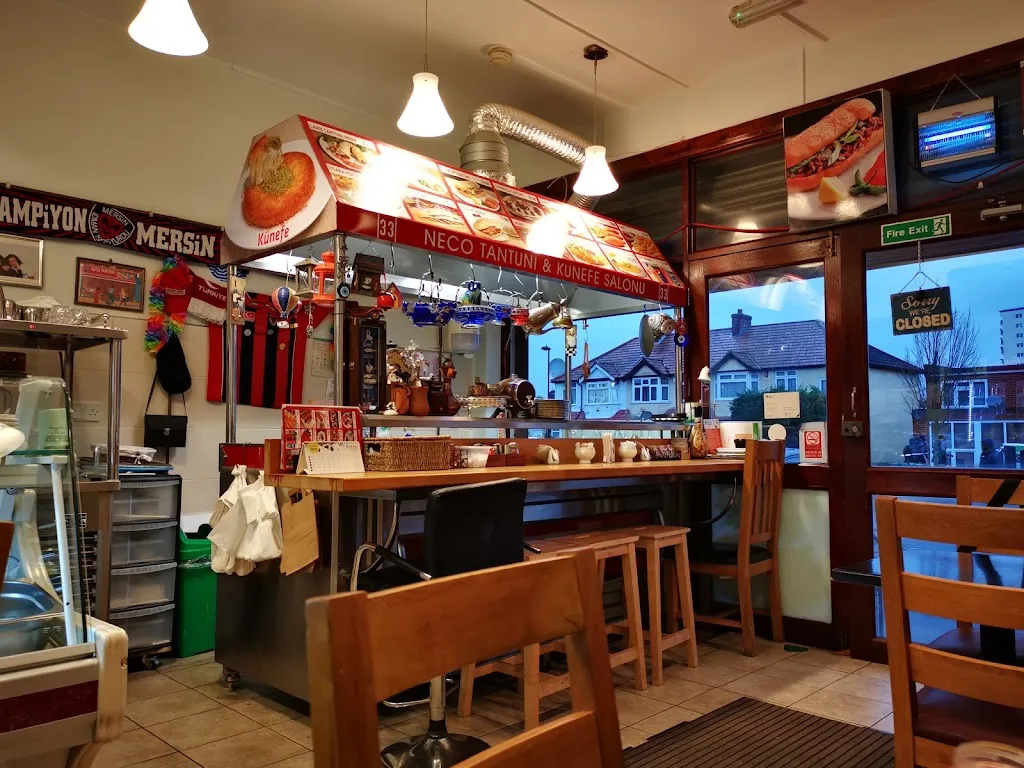 Neco Tantuni ve Künefe Salonu Enfield