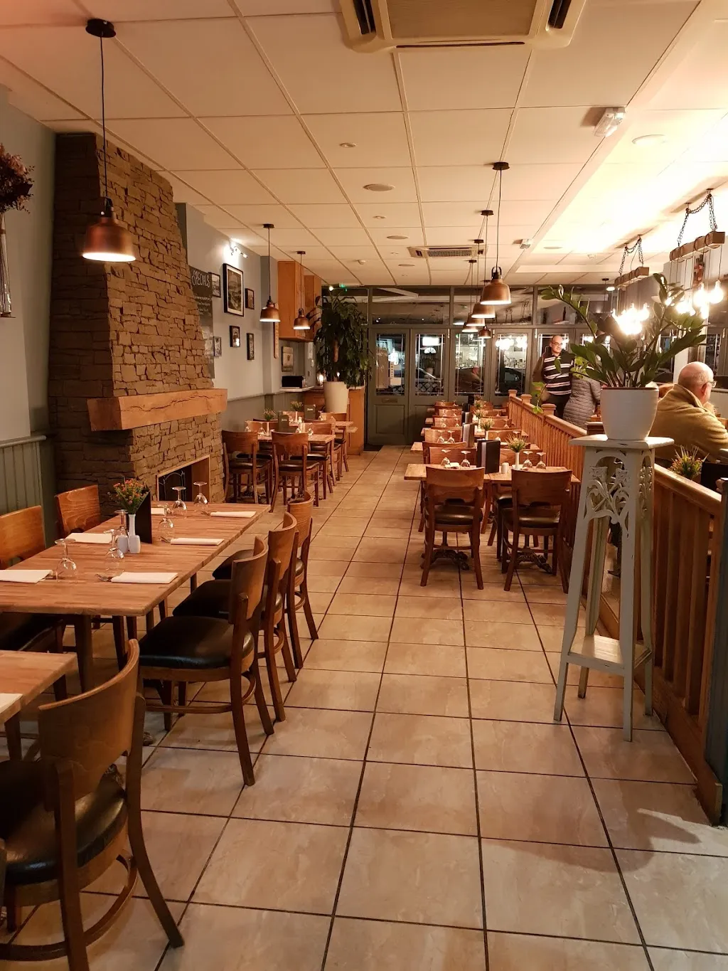 Nostrano Restaurant