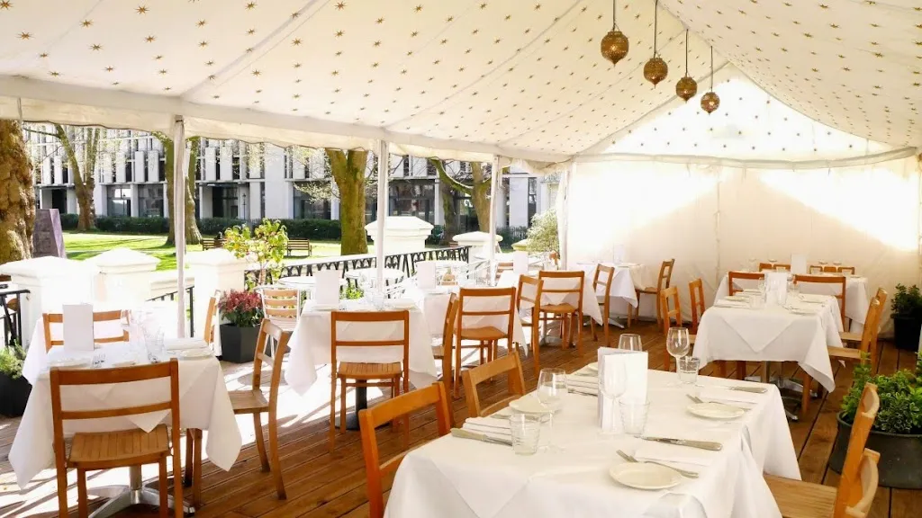 Ognisko Restaurant