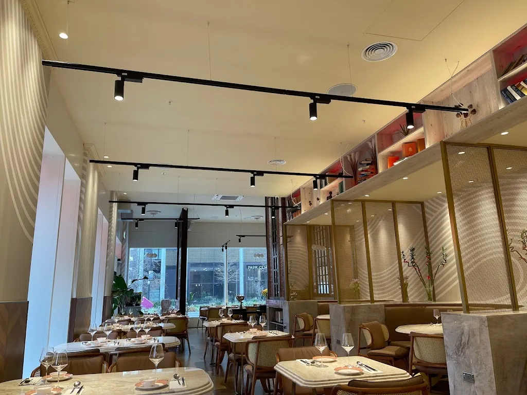 OISOI Restaurant & Bar(Elephant & Castle,London) 1 OISOI Restaurant & Bar(Elephant & Castle,London)