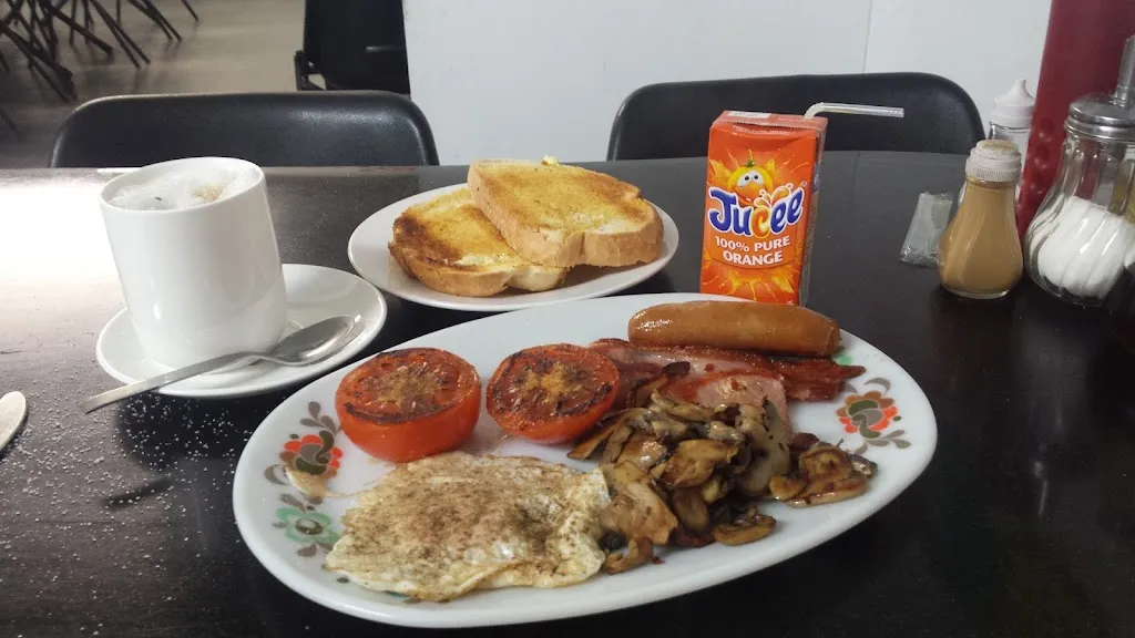 Old Oak Cafe