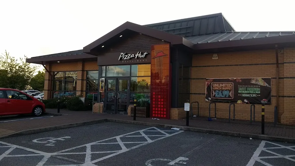 Pizza Hut Restaurants