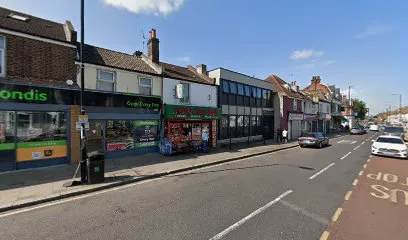 Pizza shop