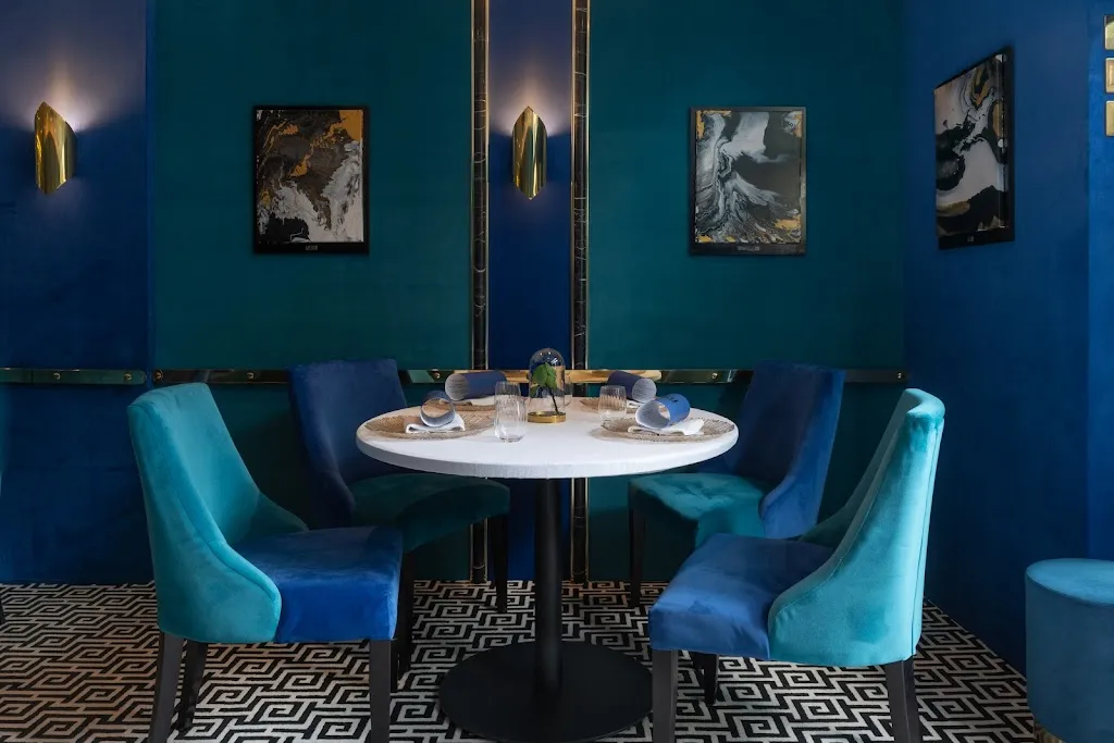 Plu Restaurant