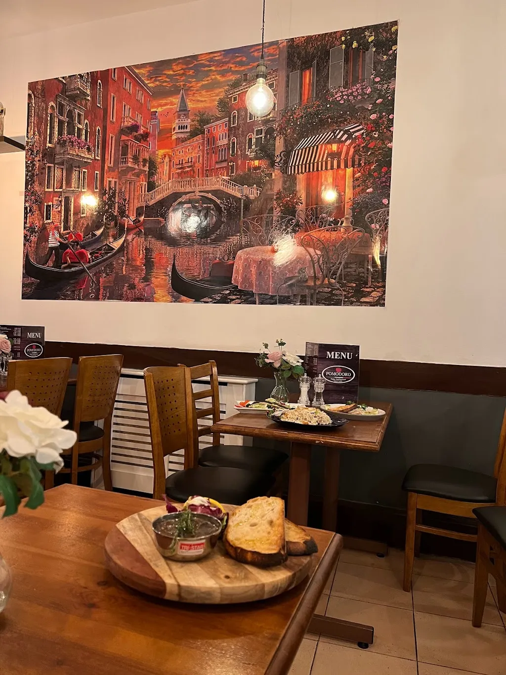 Pomodoro restaurant