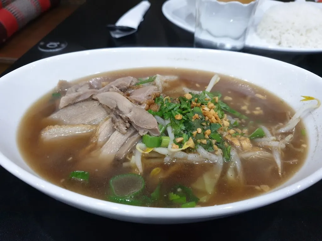 Rak Thai Food