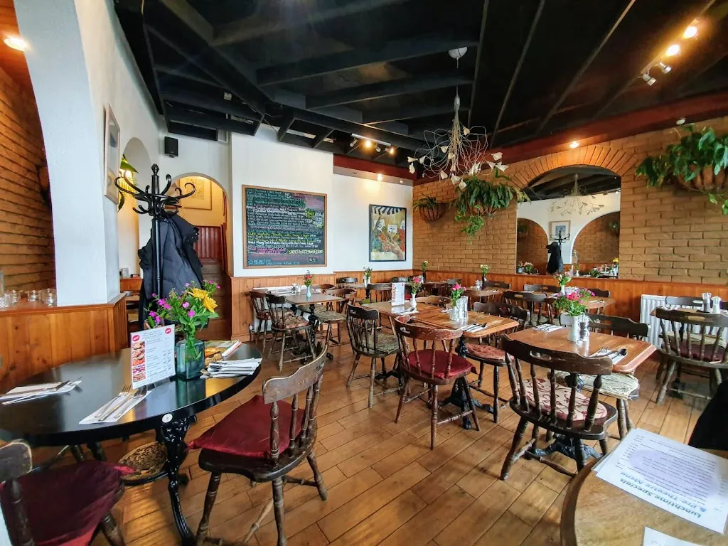 Riverside Vegetaria