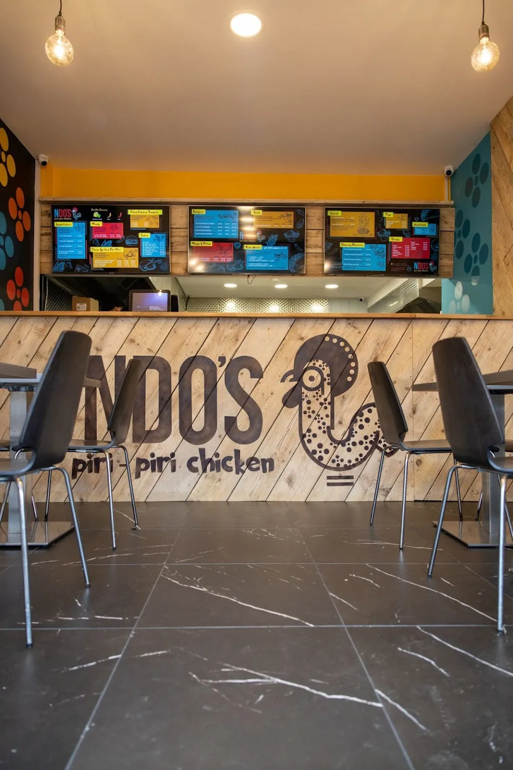 Roosters King