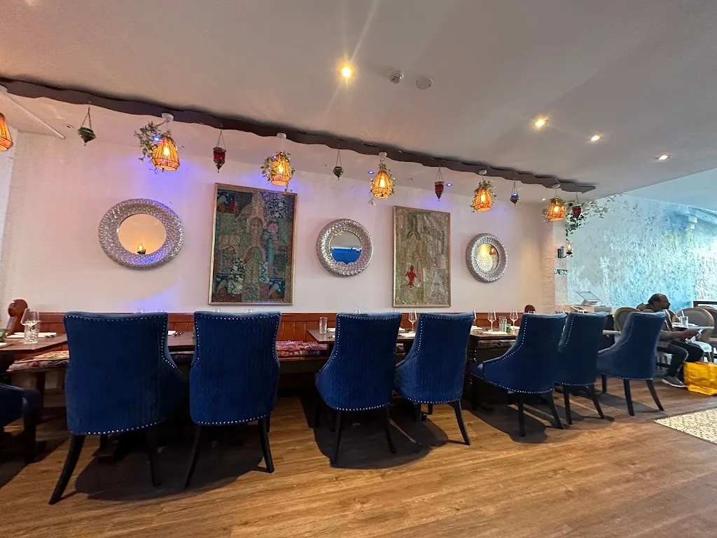 Roots Indian Restaurant & Bar