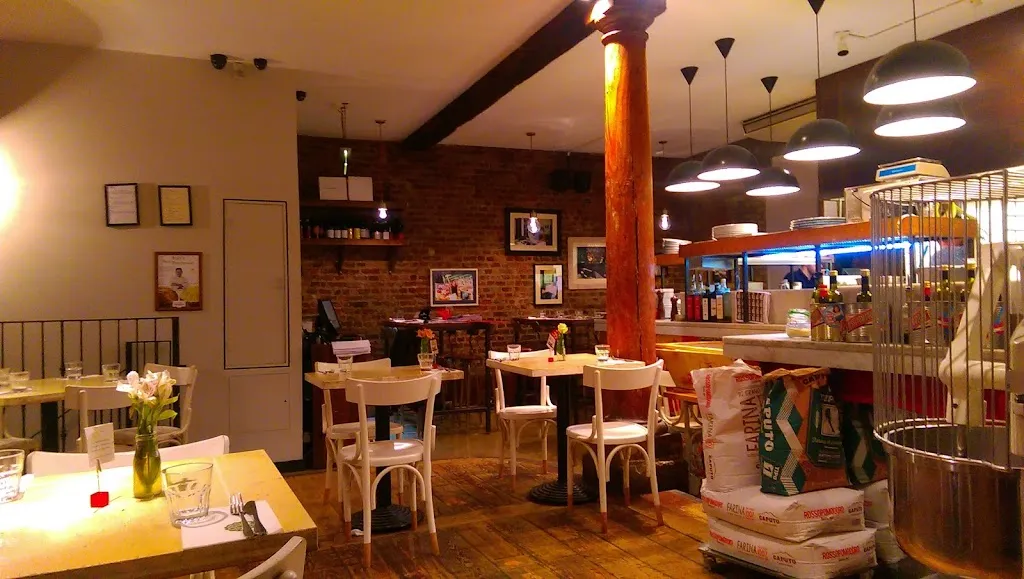 Rossopomodoro Hoxton